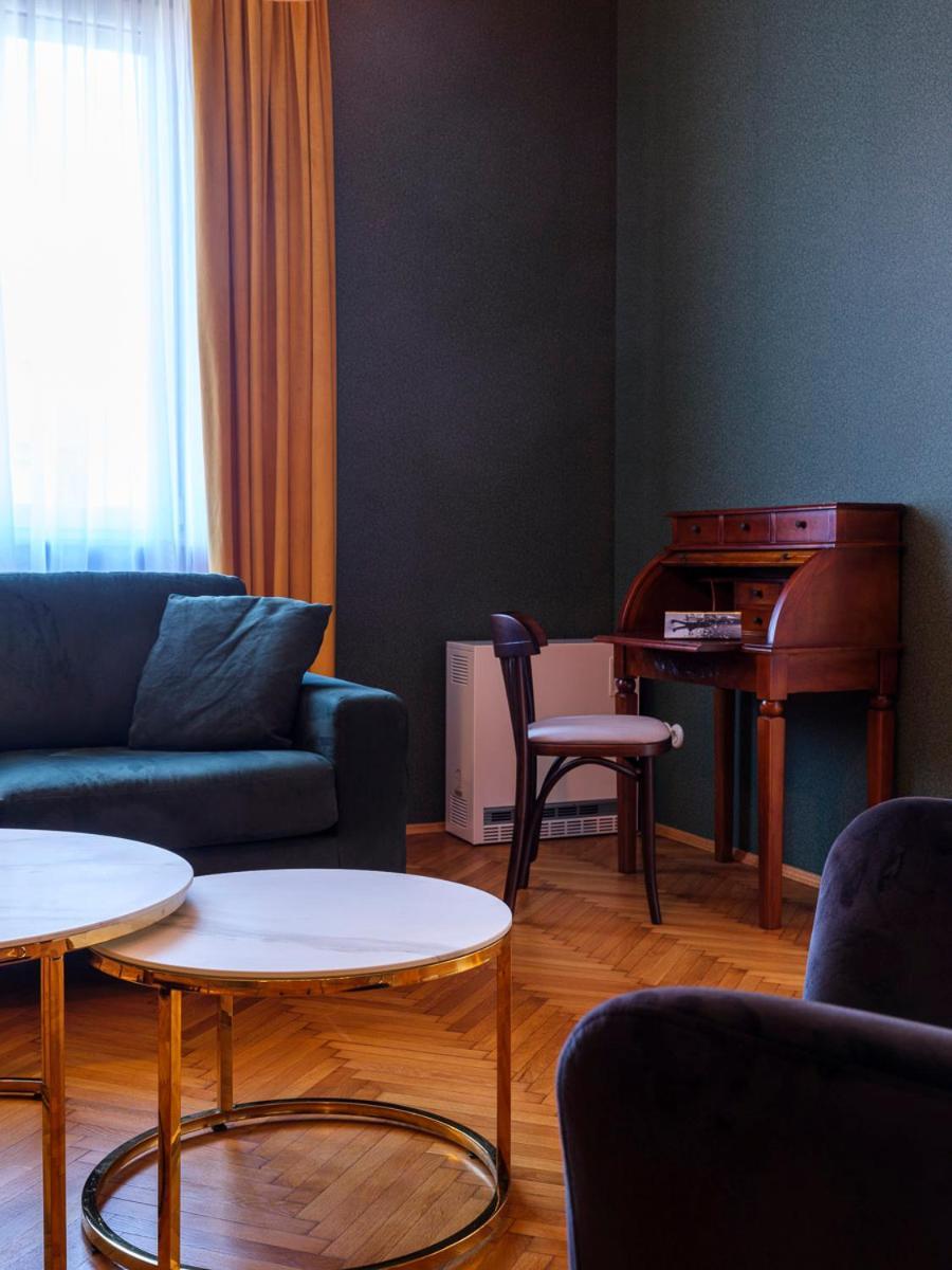 Tyzenhauz Grand Apartaments Cracovia Habitación foto